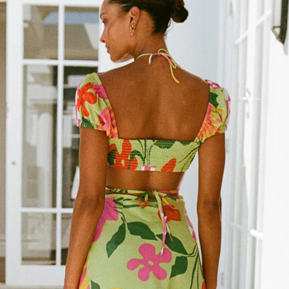 Sabo Skirt Australia Damini Crop Top in Vaso Verde - Picture 2 of 8